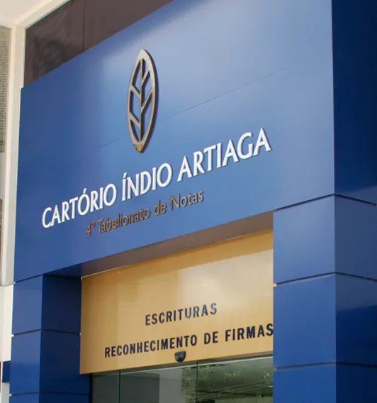 Fachada em ACM Preto Brilho